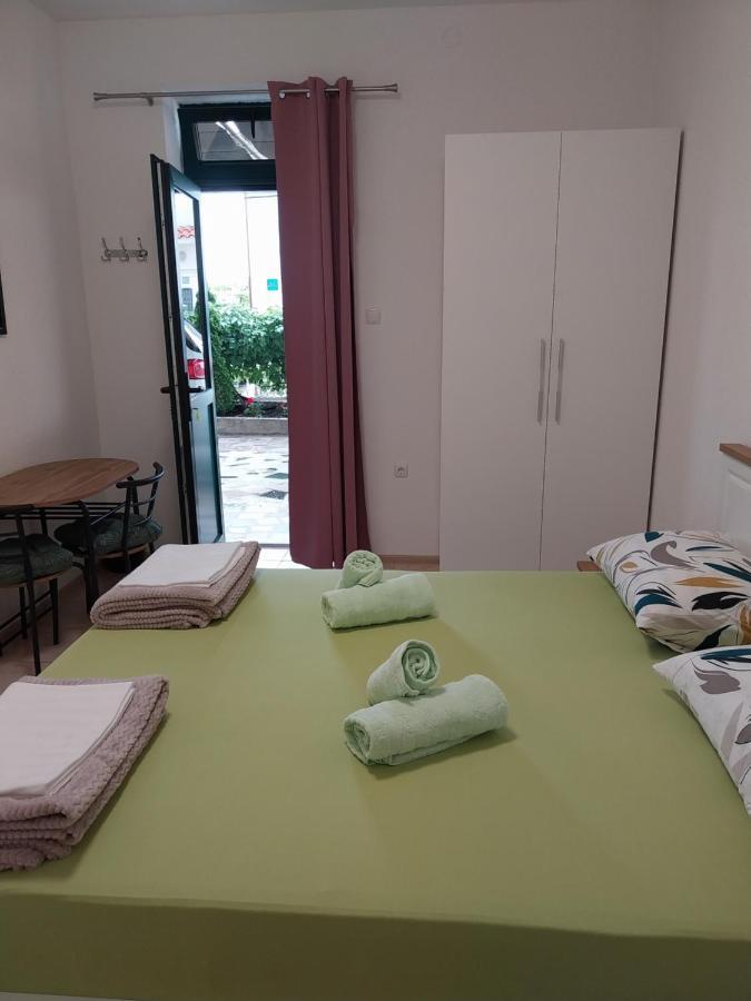 Sobe Kraft 2 Leilighet Živogošće Eksteriør bilde